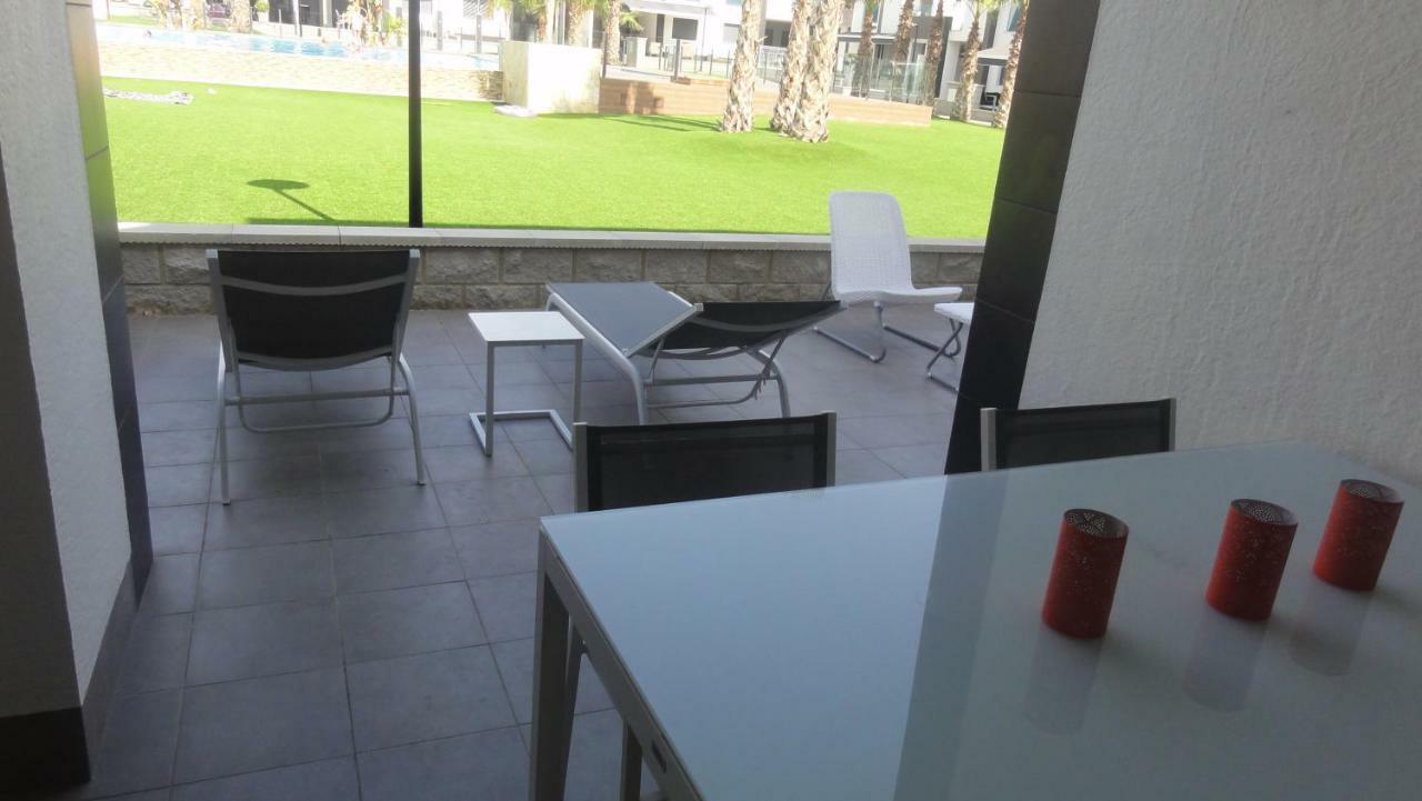 Oasis Beach 5 Apartamento Orihuela Exterior foto